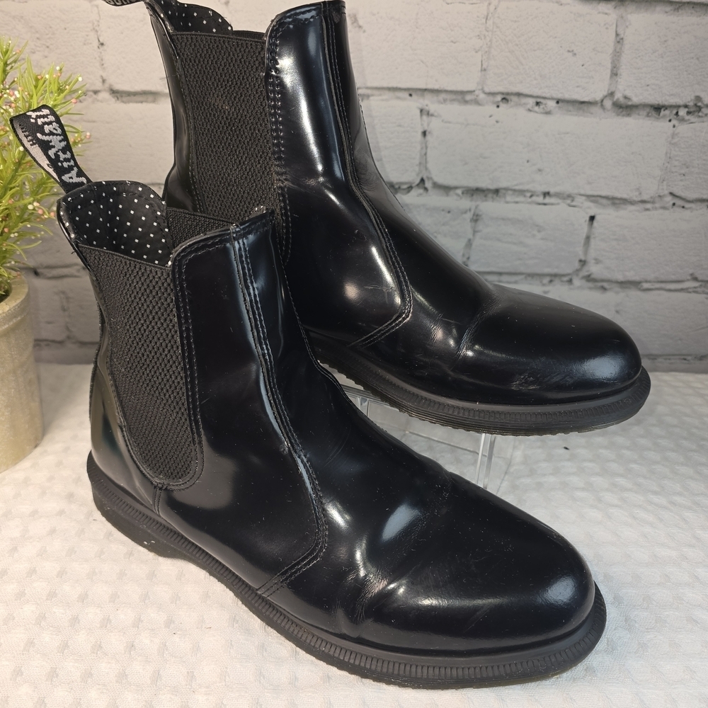 DR MARTENS FLORA POLISHED SMOOTH CHELSEA BOOTS WOMENS BLACK SIZE 10